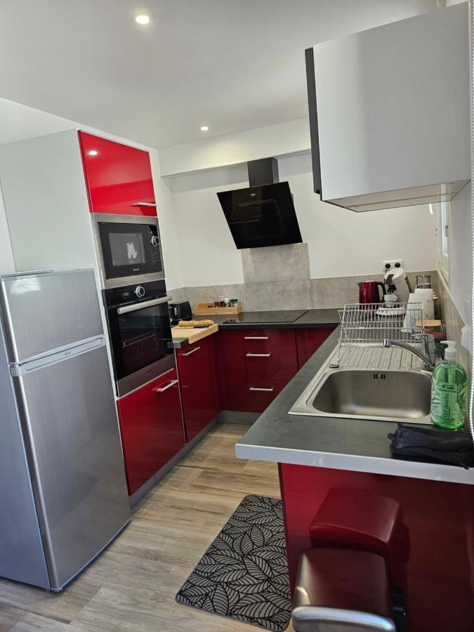 Chez Louise, Appartement T3 A Deux Pas Du Centre Bagnères-de-Luchon Kültér fotó